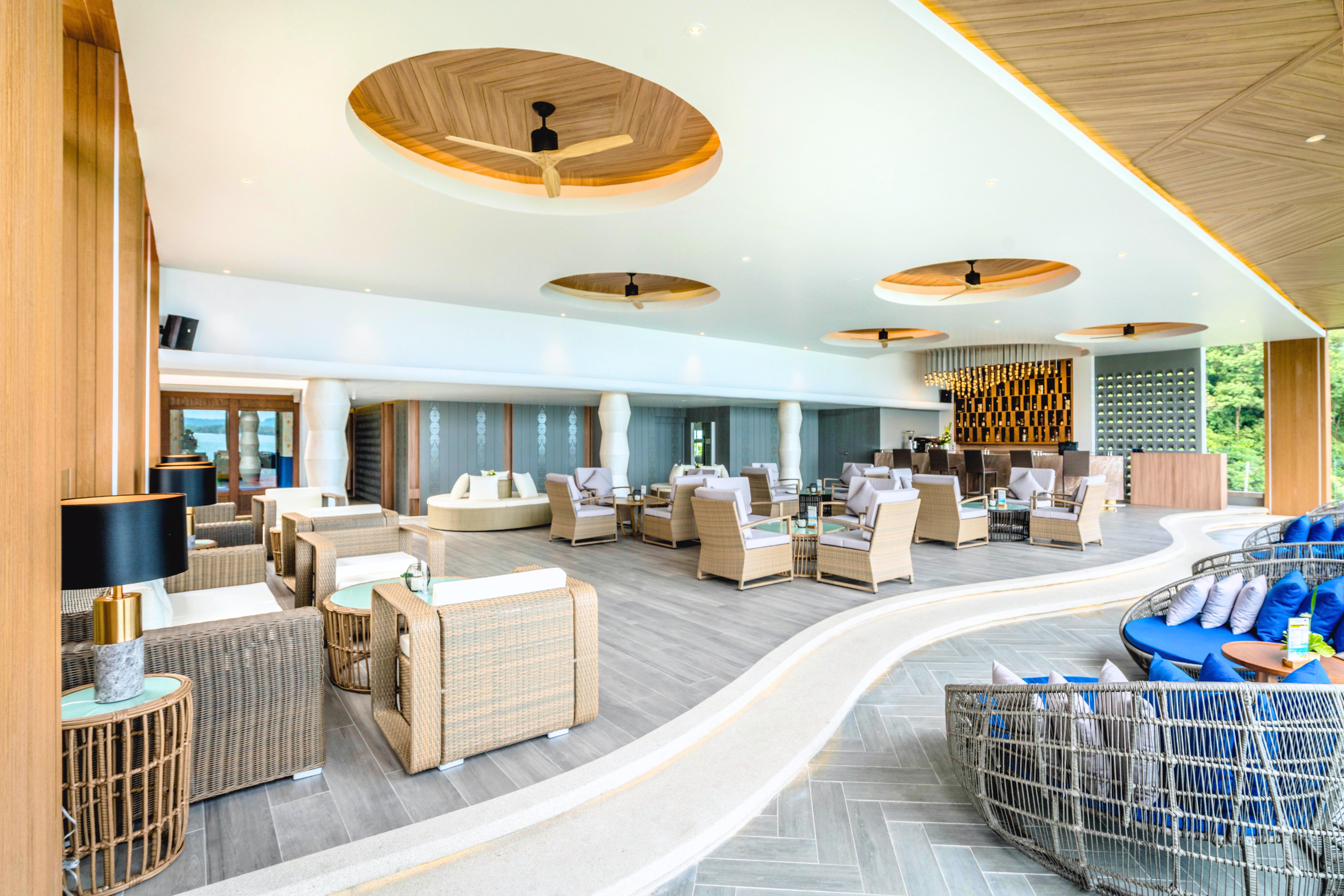 Namaka Resort Kamala المظهر الخارجي الصورة The interior of the lounge
