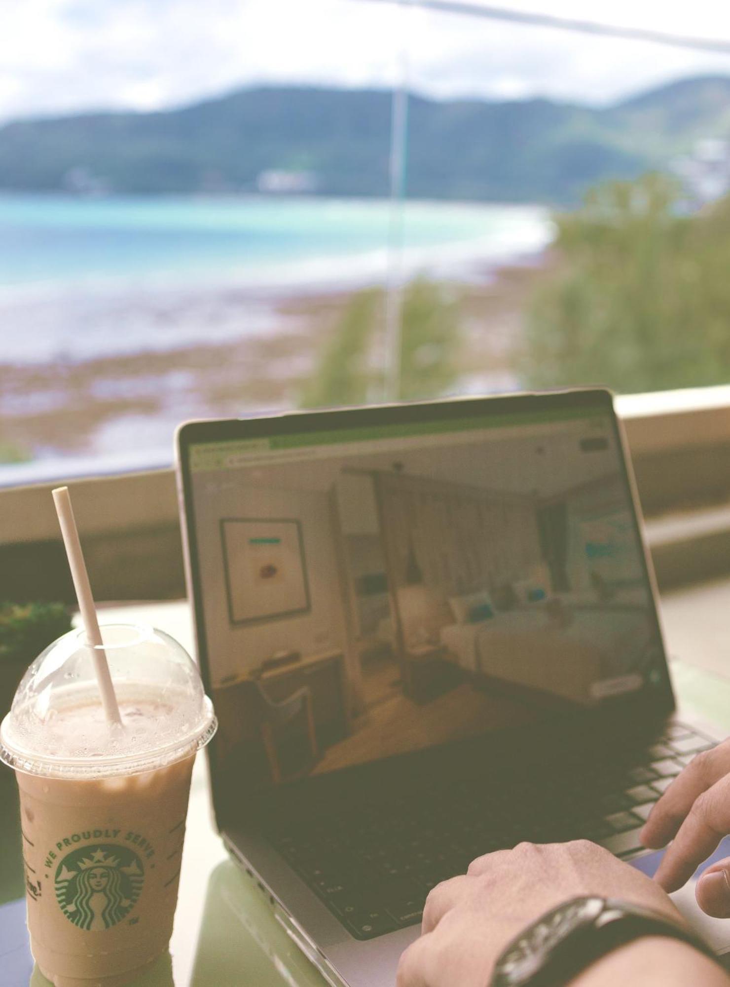 Namaka Resort Kamala المظهر الخارجي الصورة A Microsoft Surface Pro 3