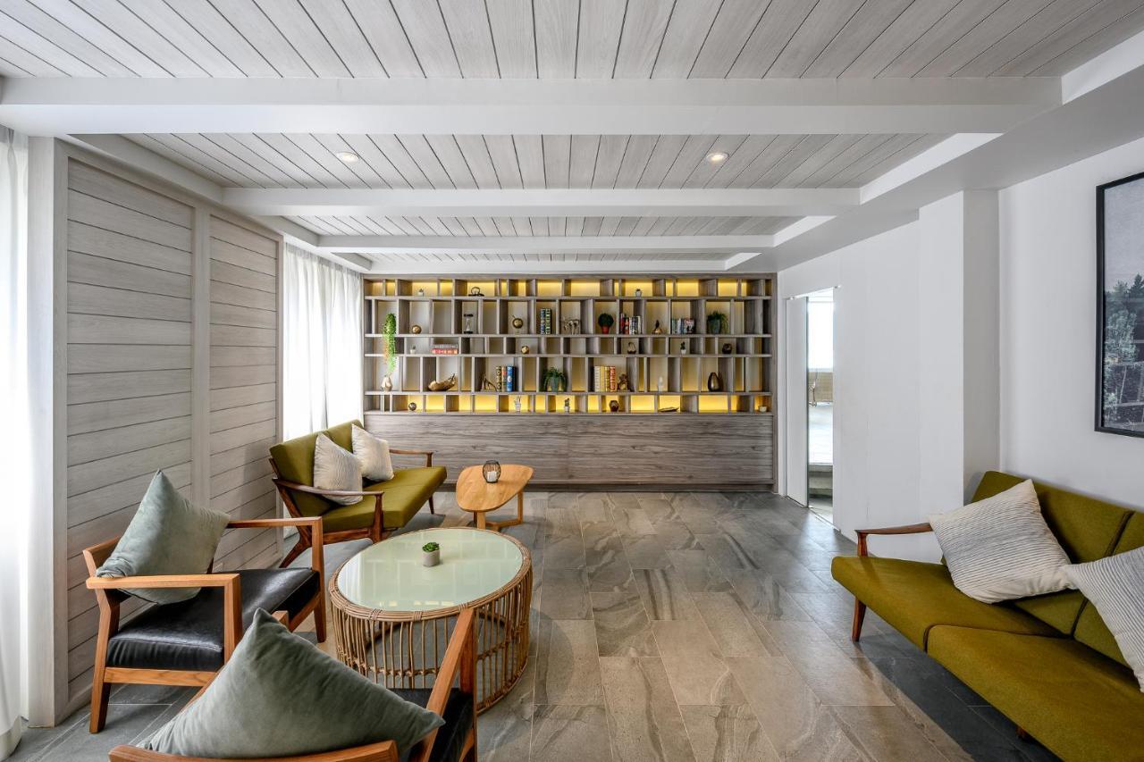 Namaka Resort Kamala المظهر الخارجي الصورة The Library at The Standard East Village